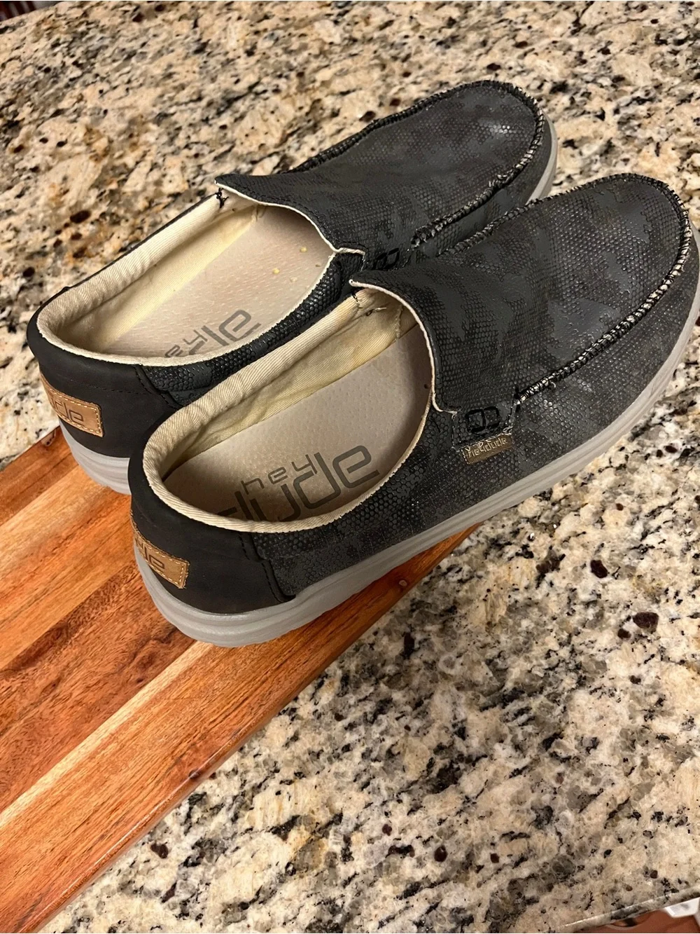 Hey Dude Dark Gray Camo Men’s Slip-On Casual Shoes Size 10